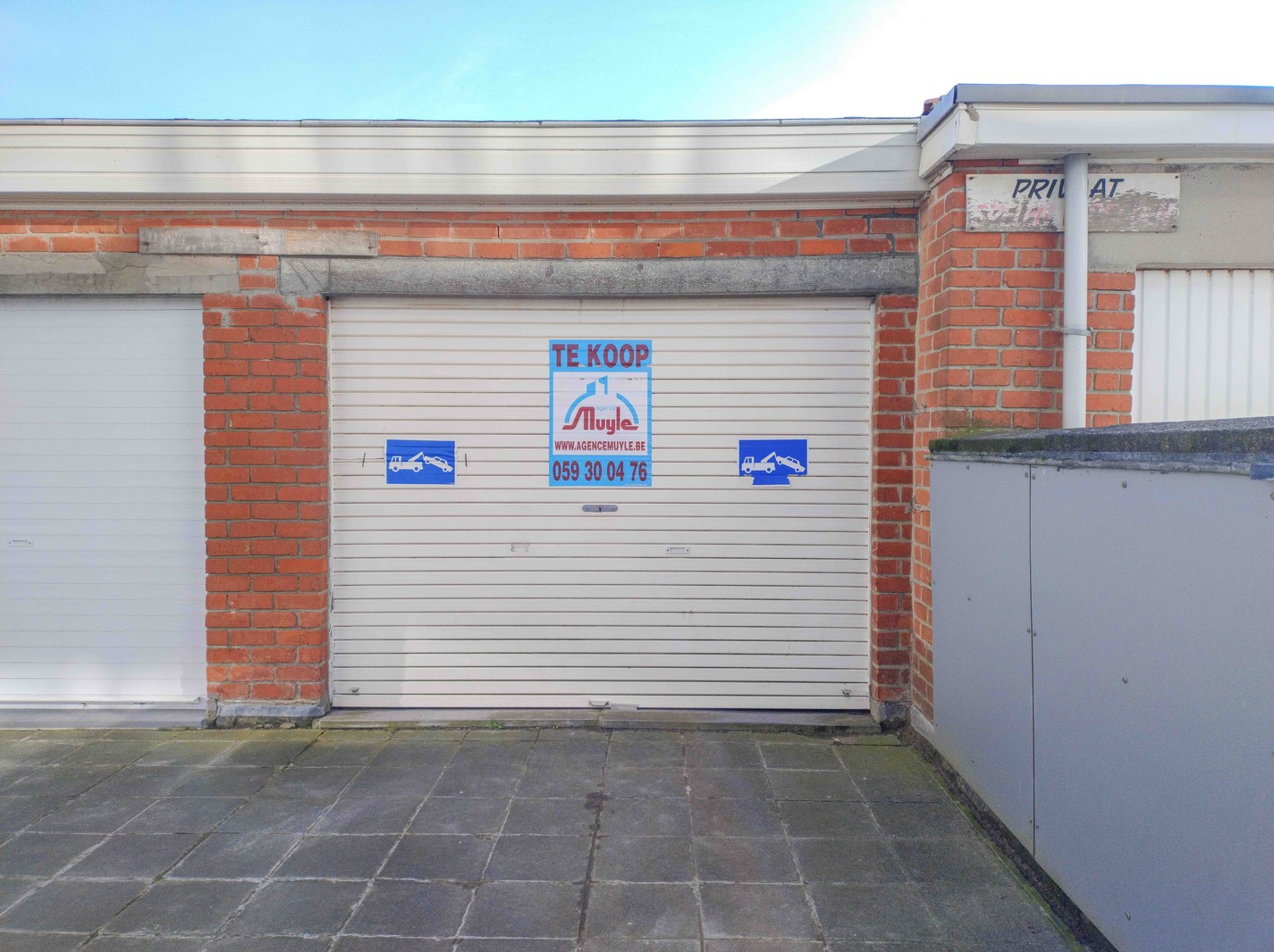 Garage box fermé dans un emplacement intéressant